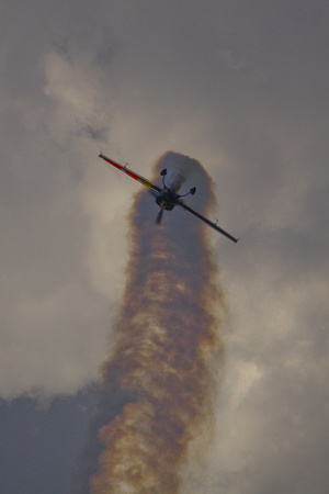 Airshow aerobatics